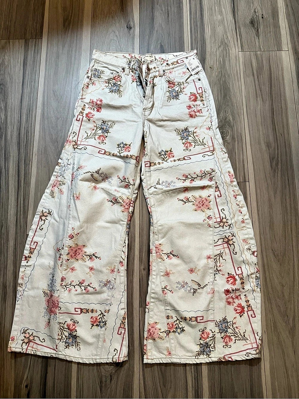 We The Free Eden Slouch Floral Wide-Leg Jeans Waist 29 NWT